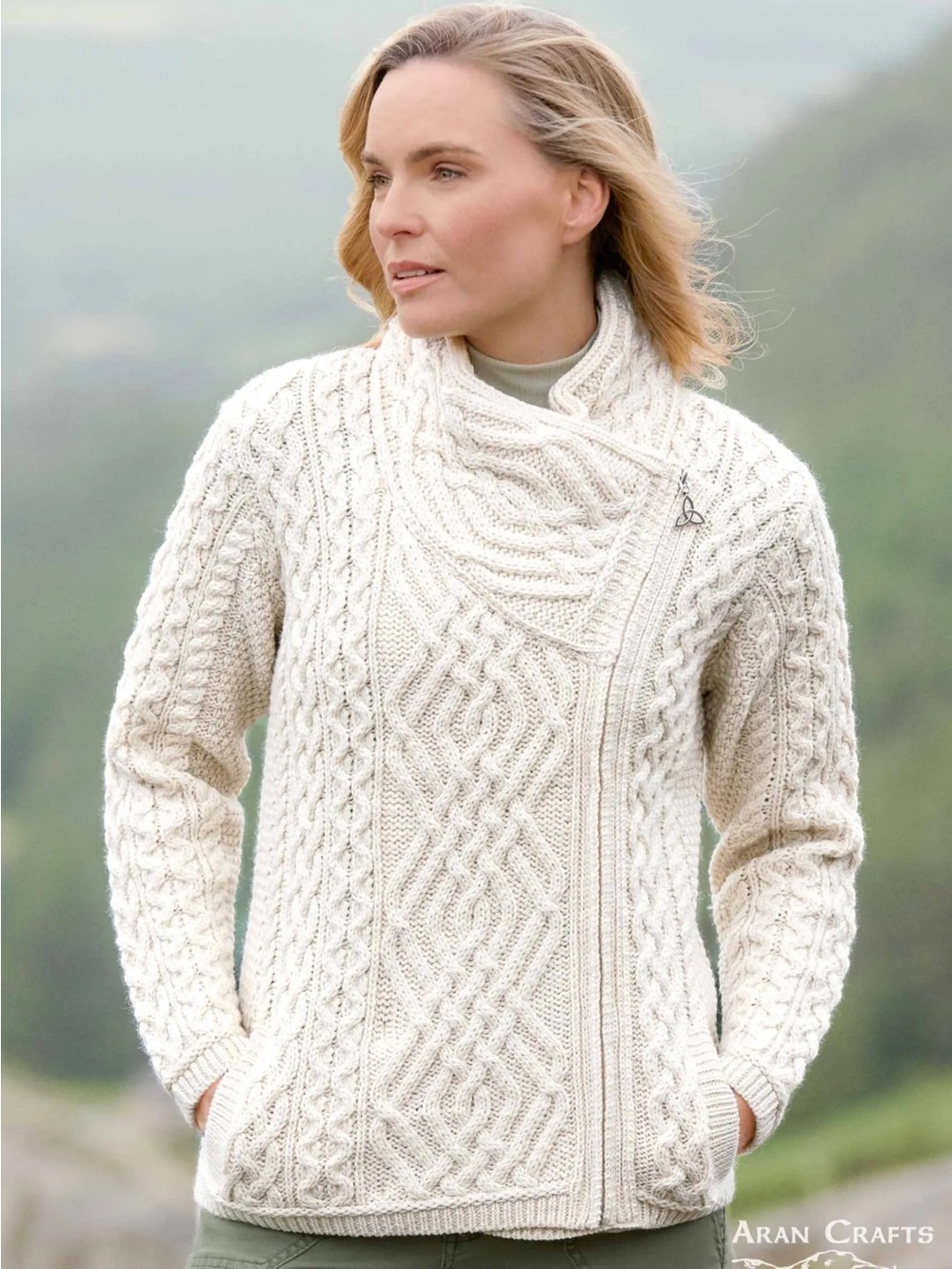 Aran Sweater Market 100% Merino Wool Thick Cream Cable-Knit Women's Sweater